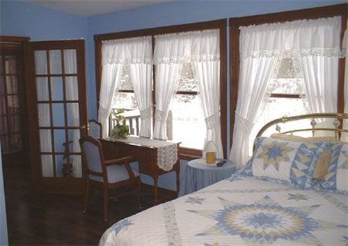 The Yorkshire Inn Phelps Екстер'єр фото