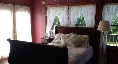 The Yorkshire Inn Phelps Екстер'єр фото